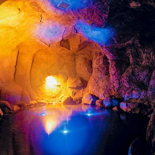 水風呂 青の洞窟
